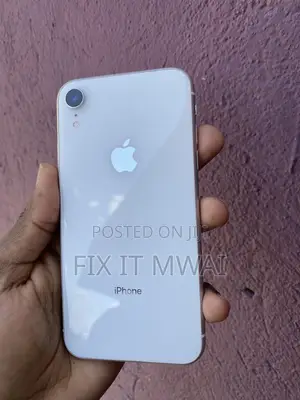 Apple iPhone XR 256 GB White