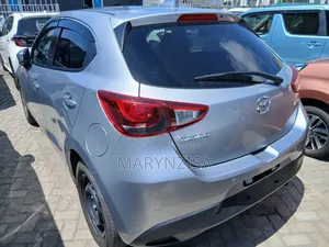 Mazda Demio 2019 Silver