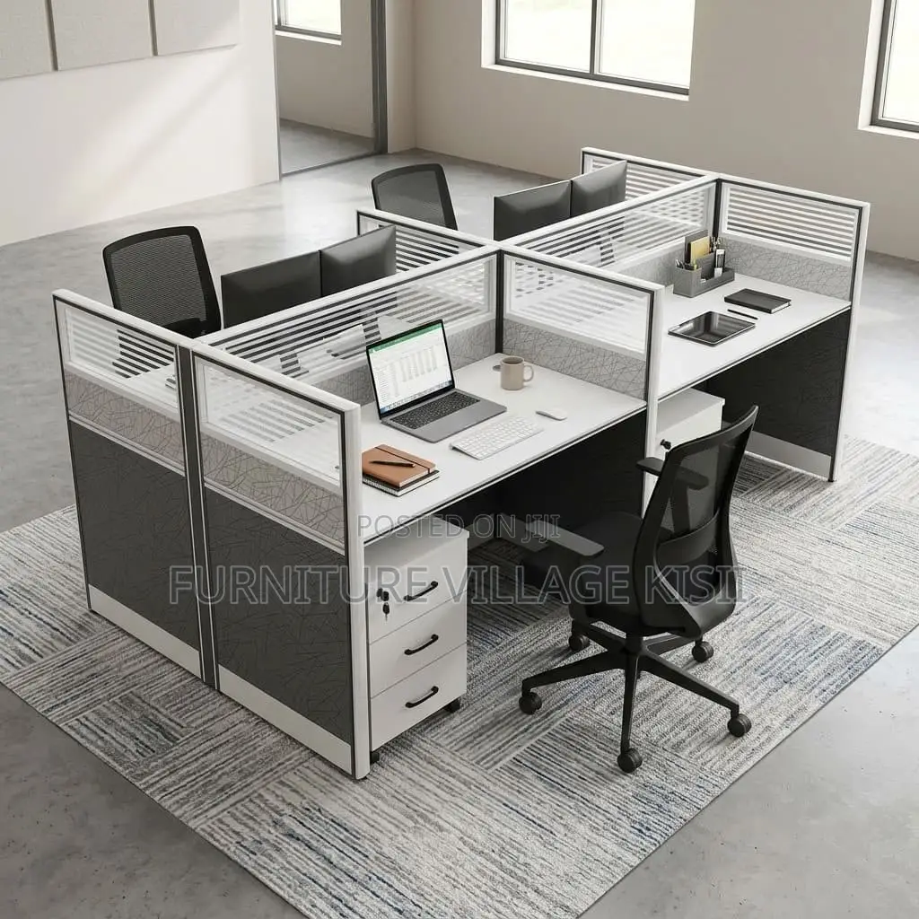 Workstation; 4-Way Pertitioned Office Workstation