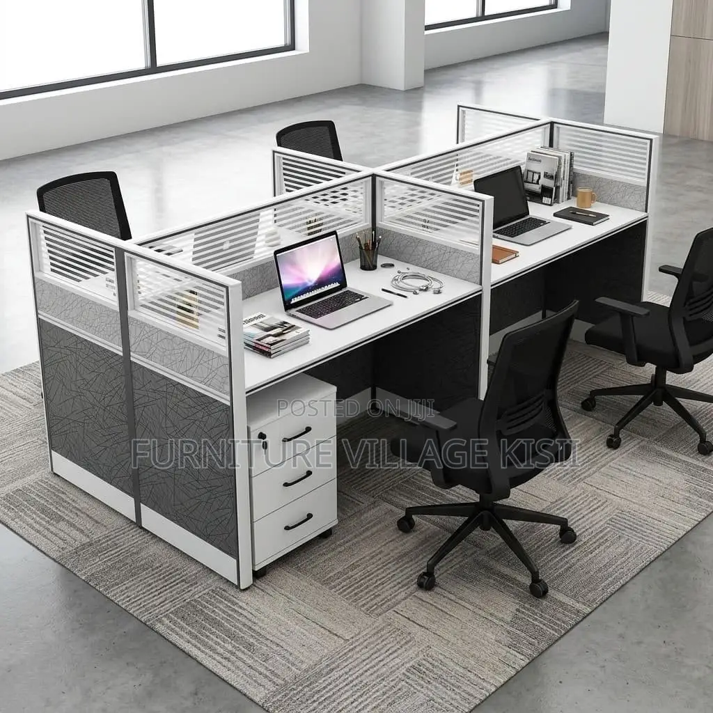Workstation; 4-Way Pertitioned Office Workstation