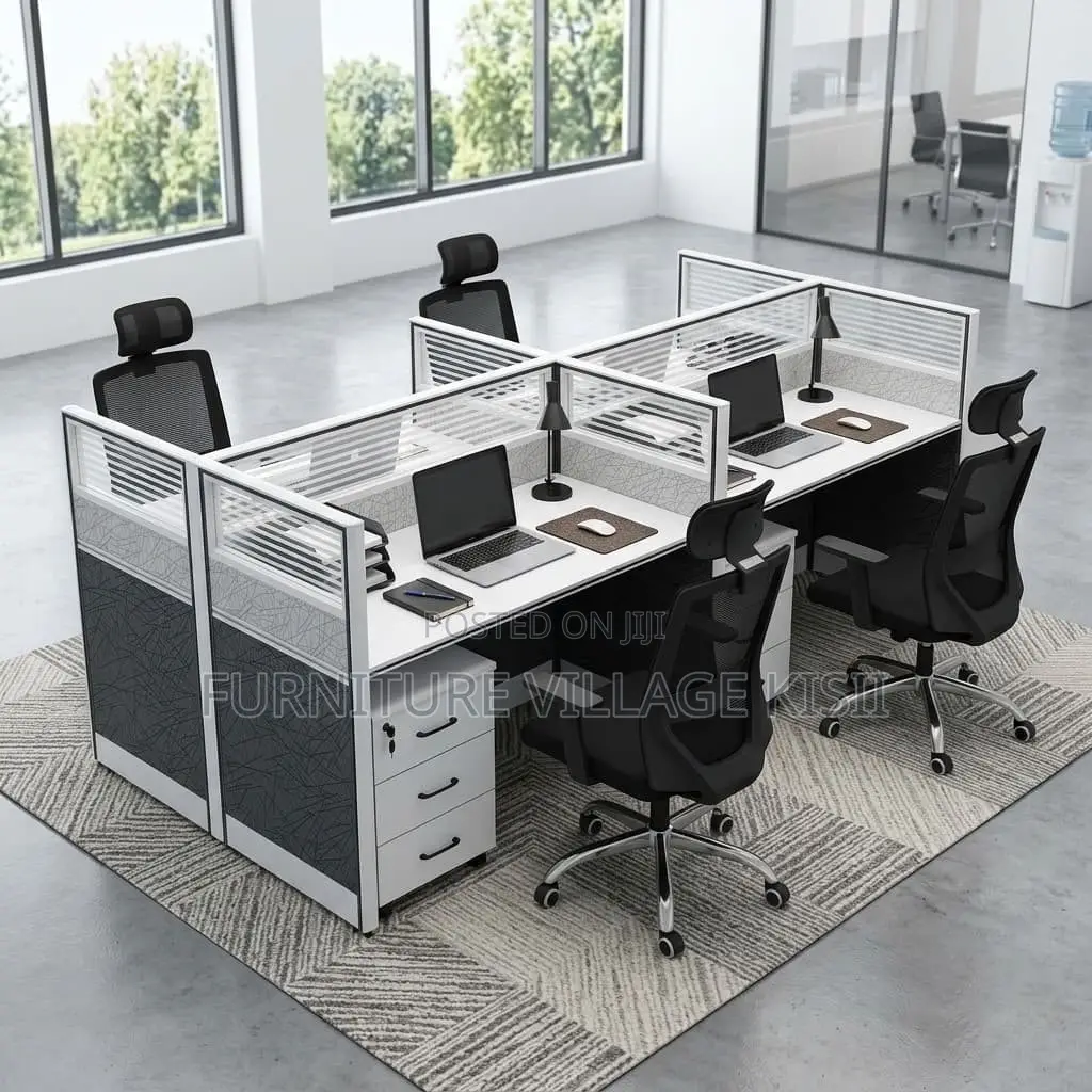 Workstation; 4-Way Pertitioned Office Workstation