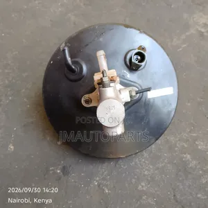 Brake Booster Mitsubishi Chariot