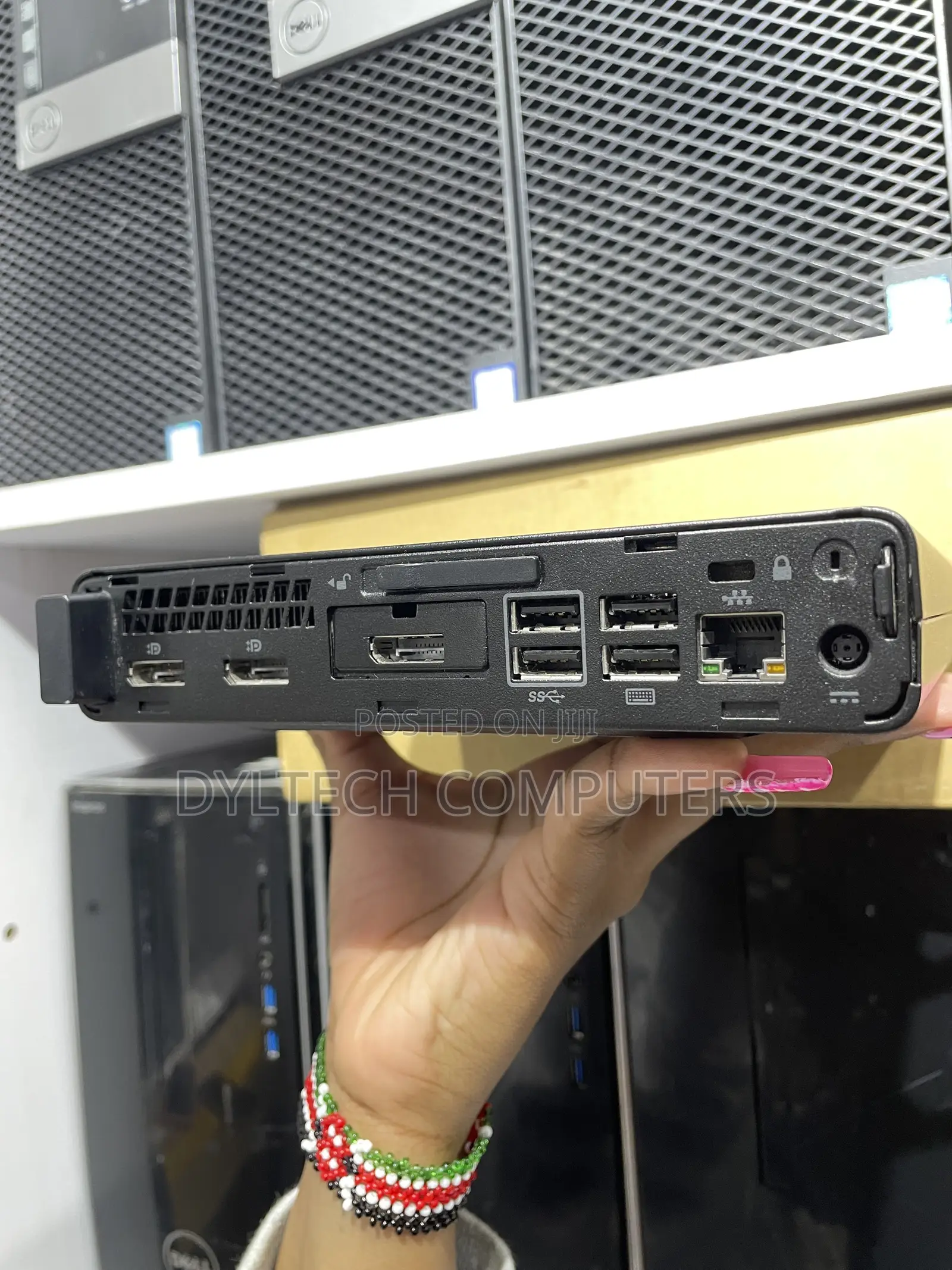 Desktop Computer HP EliteDesk 800 G3 8GB Intel Core i7 SSD 256GB