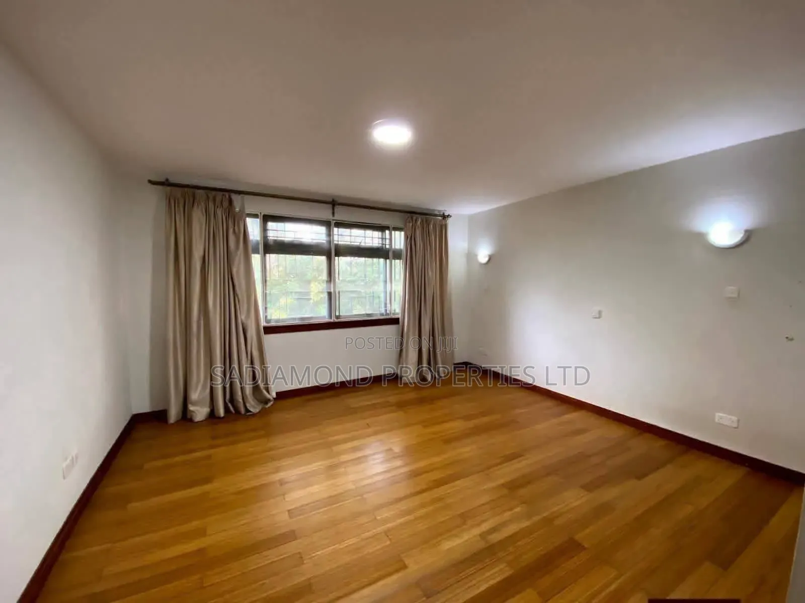 5bdrm Villa in Spring Valley for rent