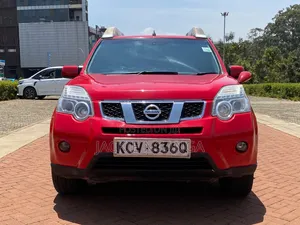Nissan X-Trail 2013 Red