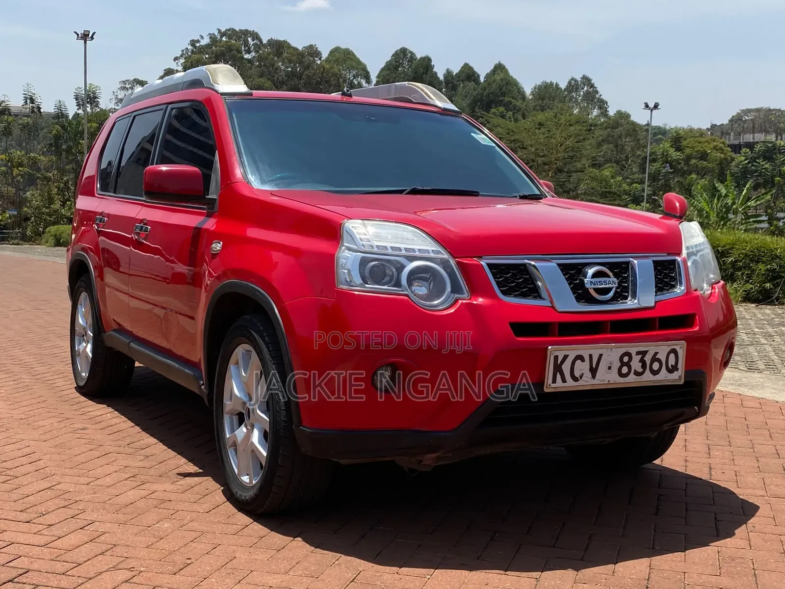 Nissan X-Trail 2013 Red