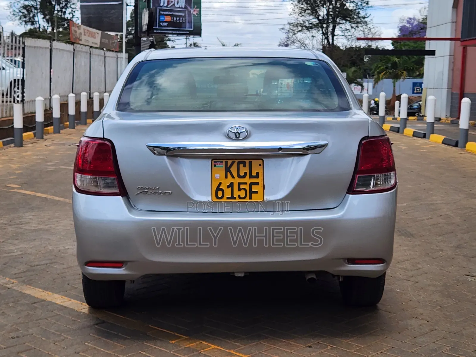 Toyota Axio 1.5 G 2WD 2012 Silver
