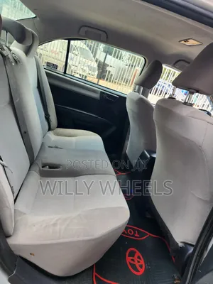 Toyota Axio 1.5 G 2WD 2012 Silver