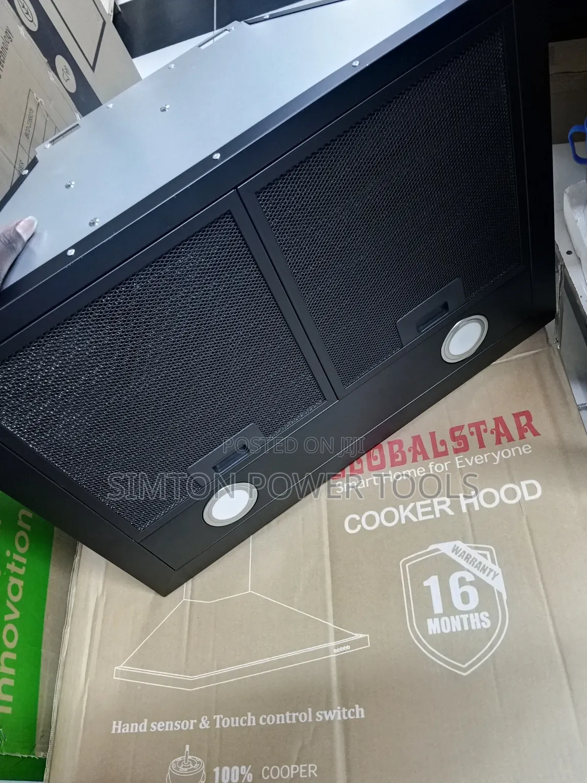 Globalstar Wall-Mounted Kitchen Cooker Hood / Range Extractor,