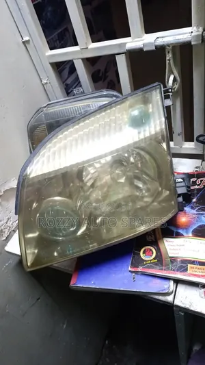 Nissan Xtrail Nt 30 Headlight
