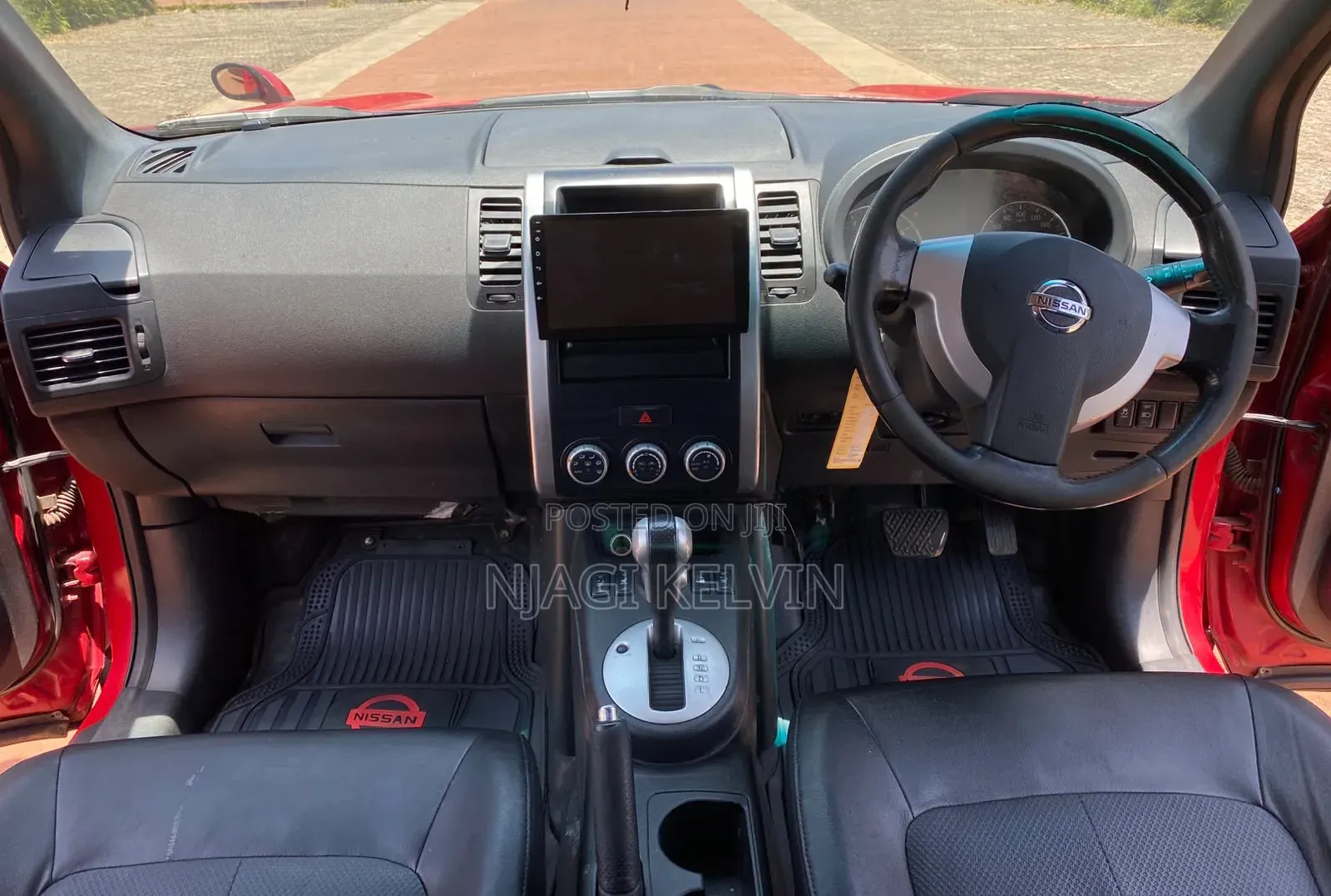 Nissan X-Trail 2012