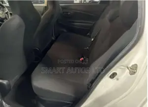 Toyota Vitz 1.5 FWD Hybrid 5dr 2019 White