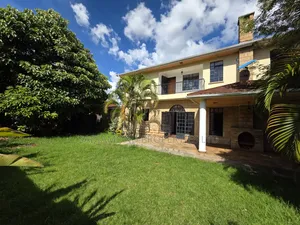 5bdrm Townhouse/Terrace in Kitisuru for sale