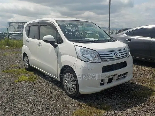 Daihatsu Move 2021 White