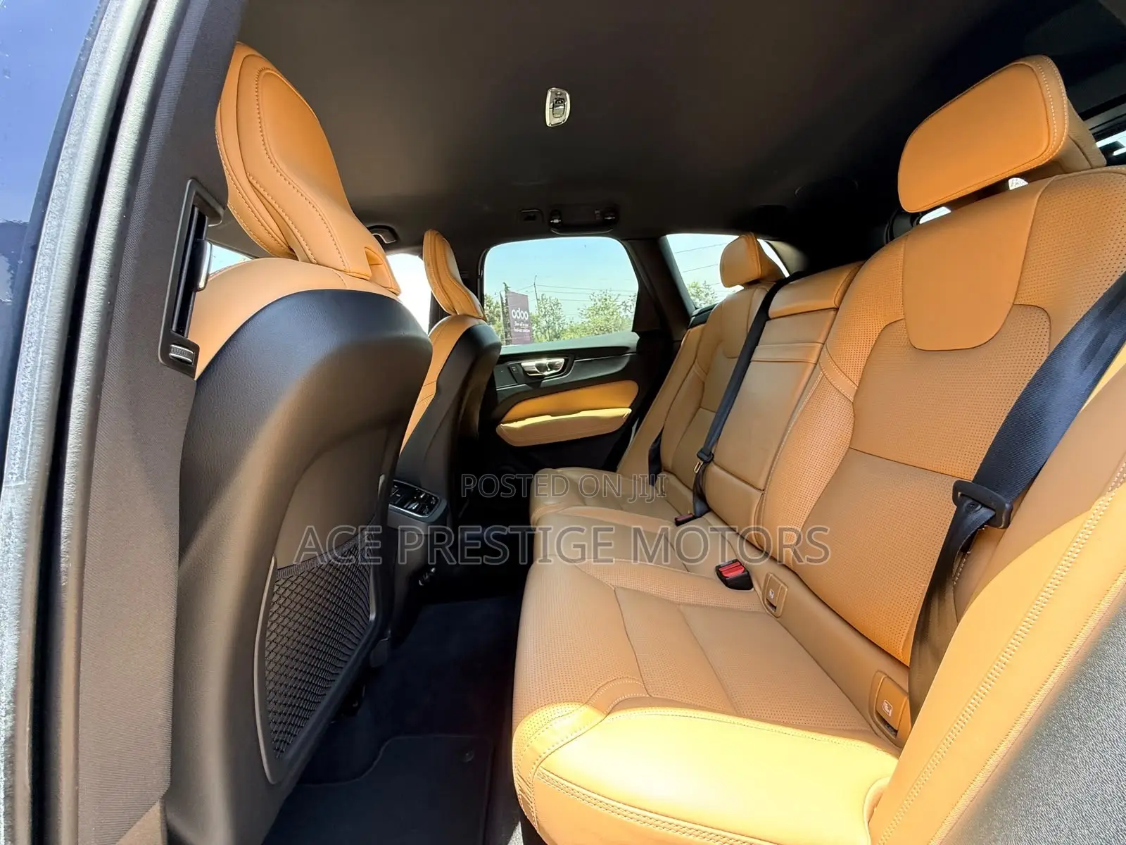 Volvo XC60 2019 Blue