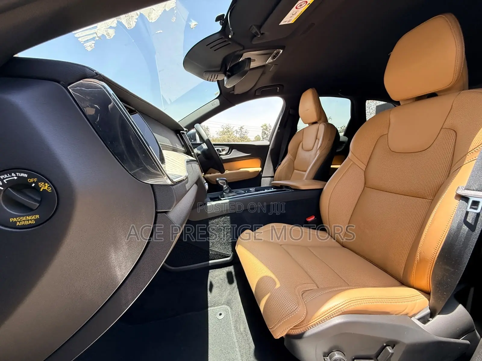 Volvo XC60 2019 Blue