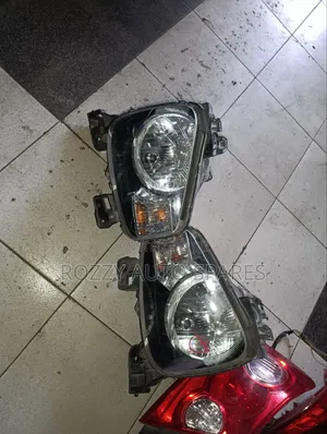 Suzuki Alto 2015 Headlights