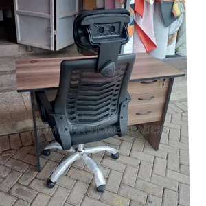 Executive 1M Office Desk With Chair Without Head Rest