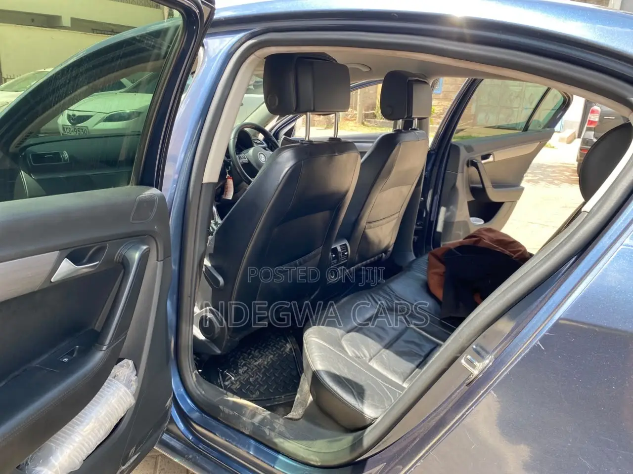 Volkswagen Passat TDI SE 2013 Blue