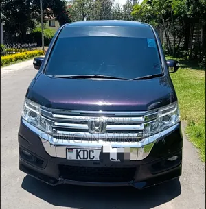 Honda Stepwgn 2014 Purple
