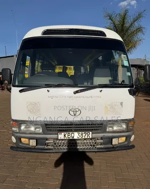 Toyota Coaster 2005 White
