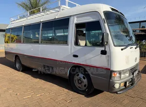 Toyota Coaster 2005 White