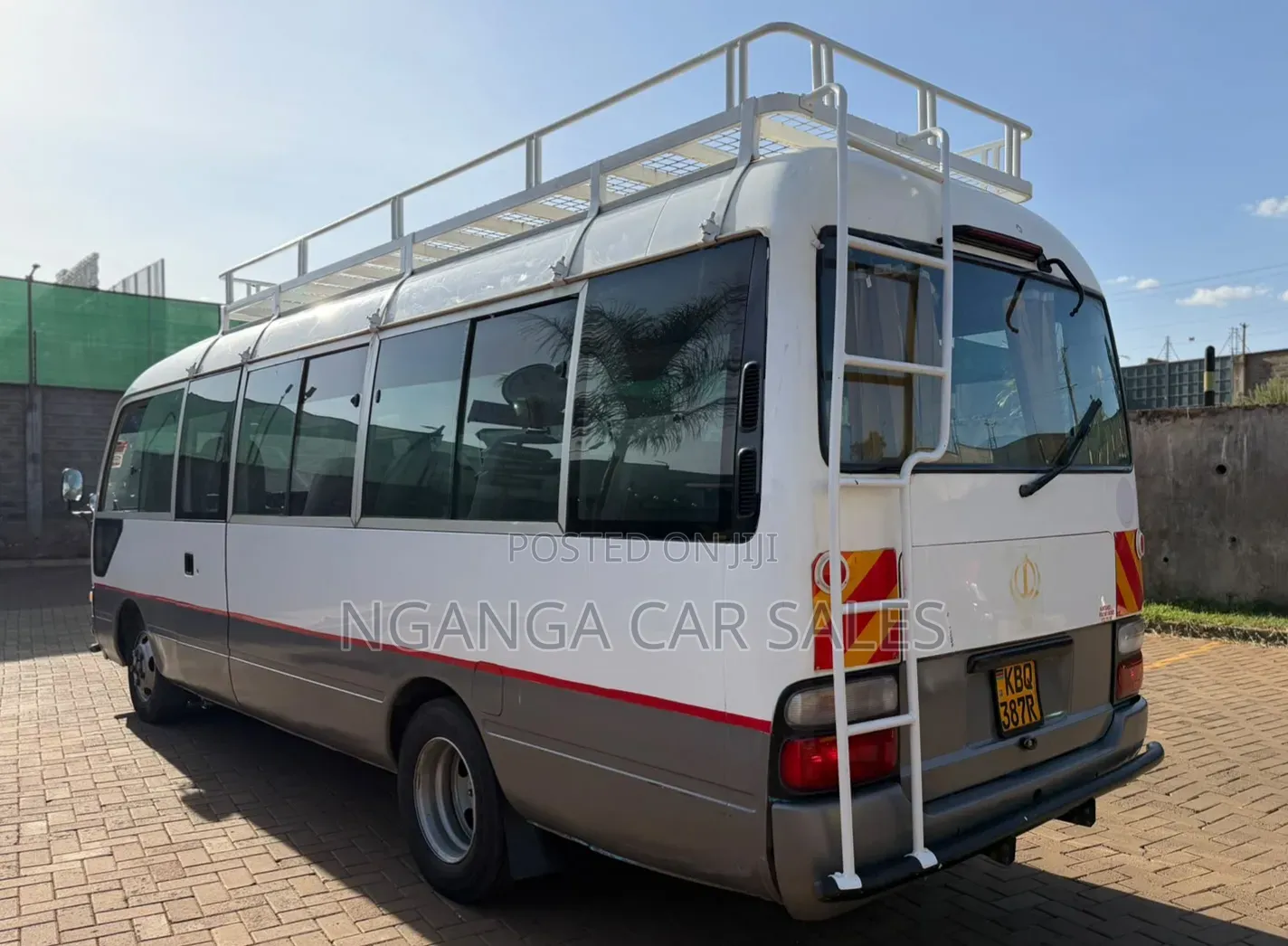 Toyota Coaster 2005 White