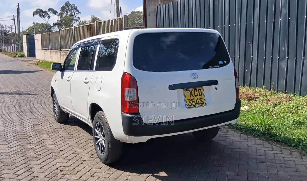 Toyota Probox 2008 White