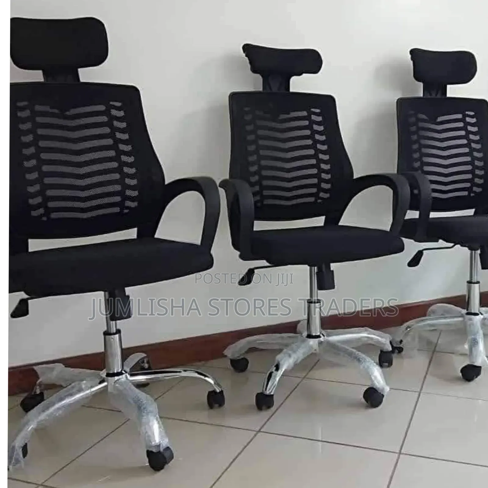 Executive Office Chair With Headrest -Black