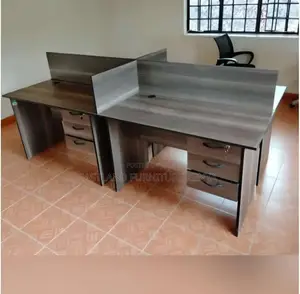 4 Seater Workstation Desk