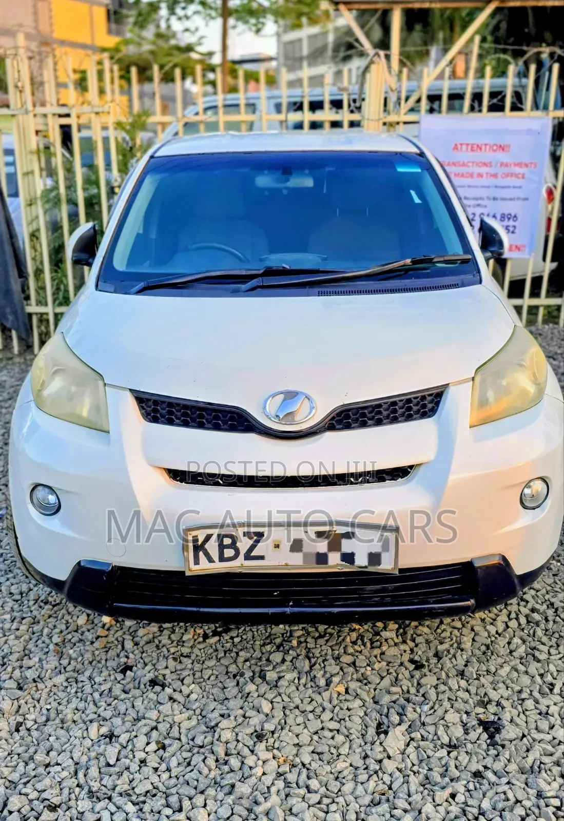 Toyota IST 2007 White