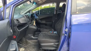 Toyota Ractis 2016 Blue