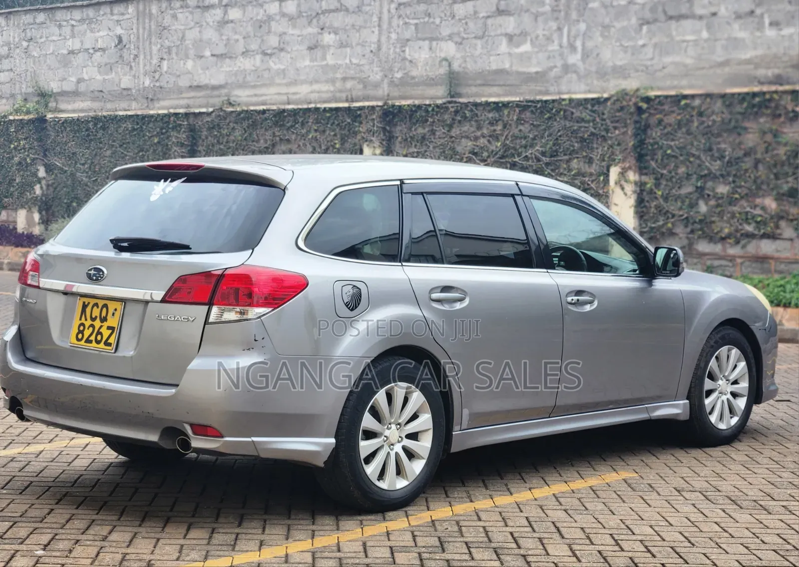 Subaru Legacy 2011 Silver