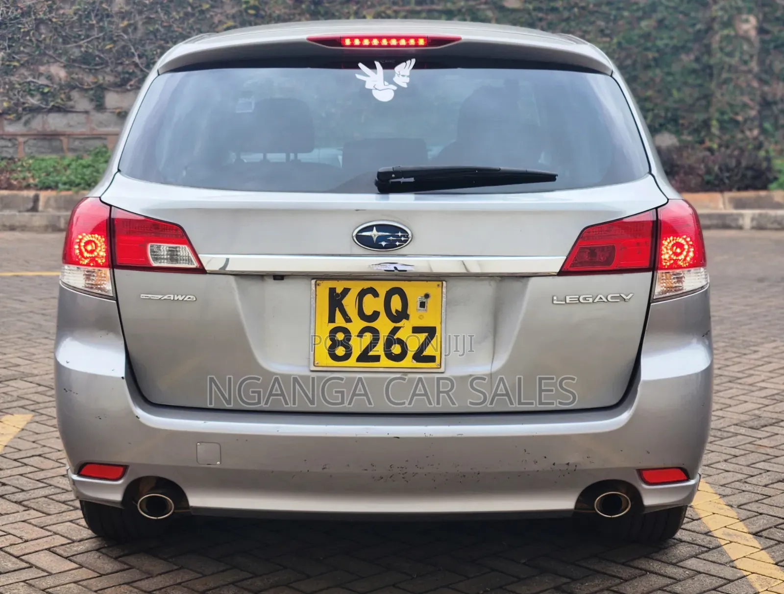 Subaru Legacy 2011 Silver