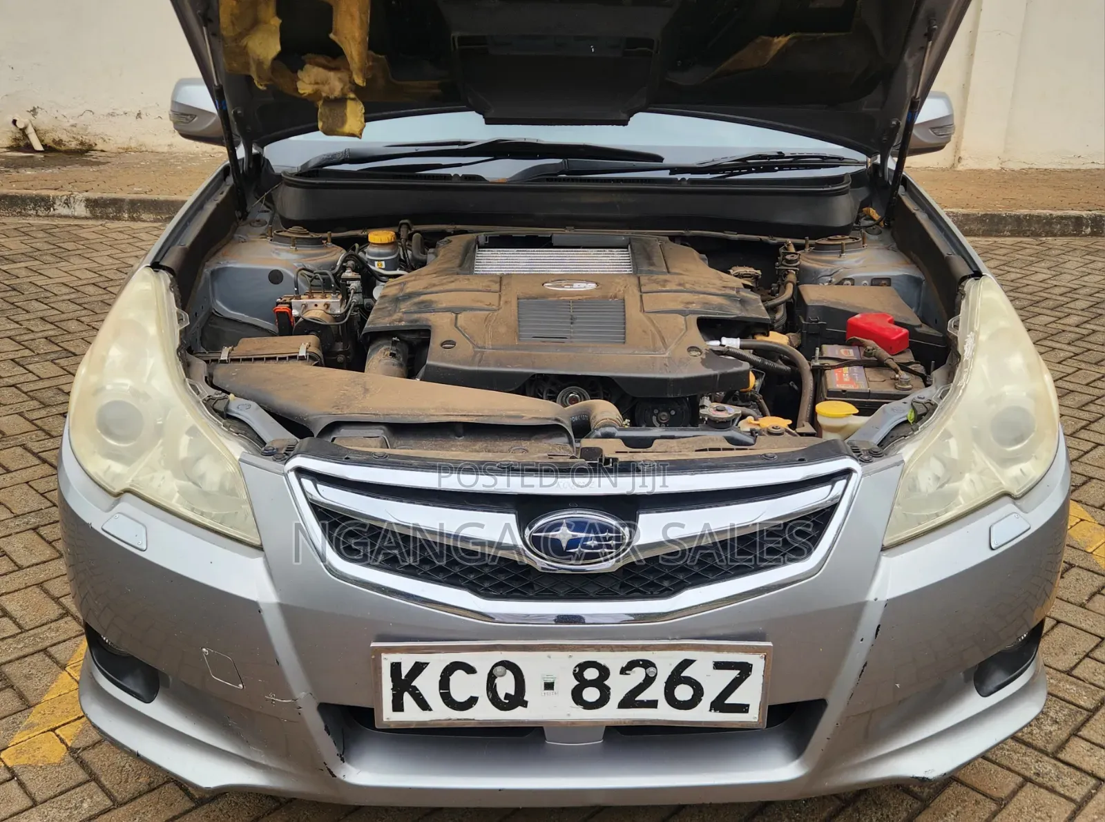 Subaru Legacy 2011 Silver