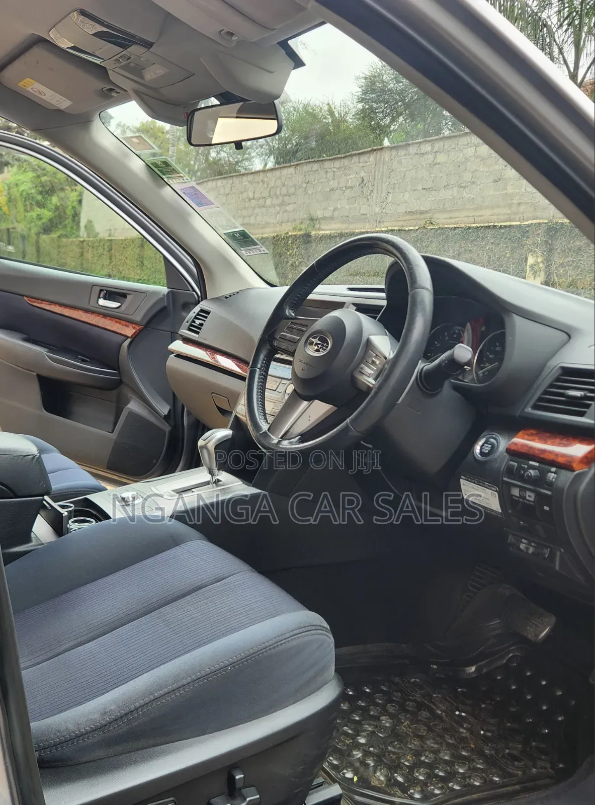 Subaru Legacy 2011 Silver