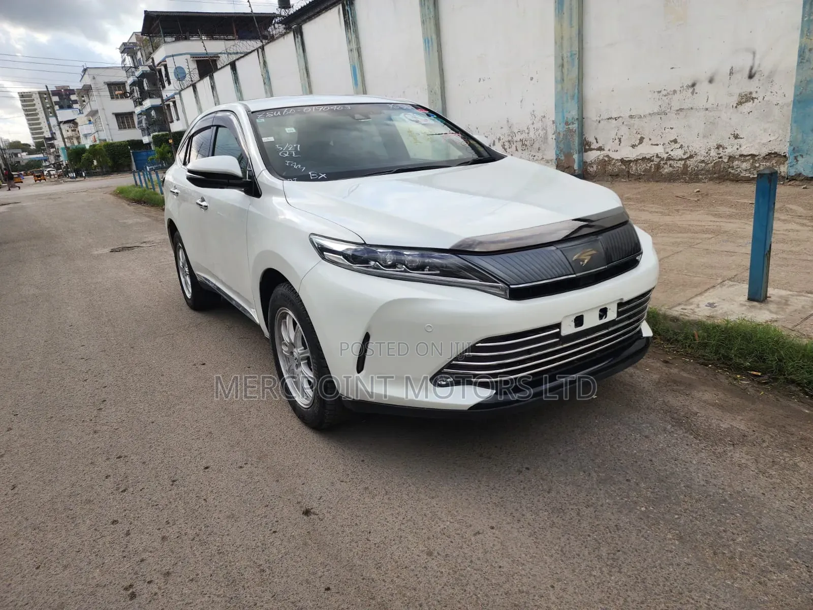 Toyota Harrier 2.0 2020 White