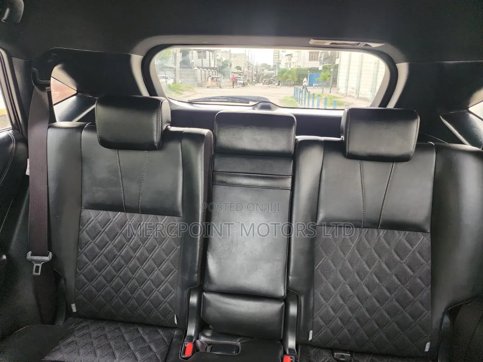 Toyota Harrier 2.0 2020 White