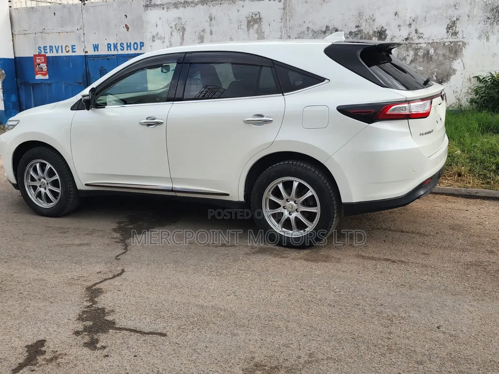Toyota Harrier 2.0 2020 White