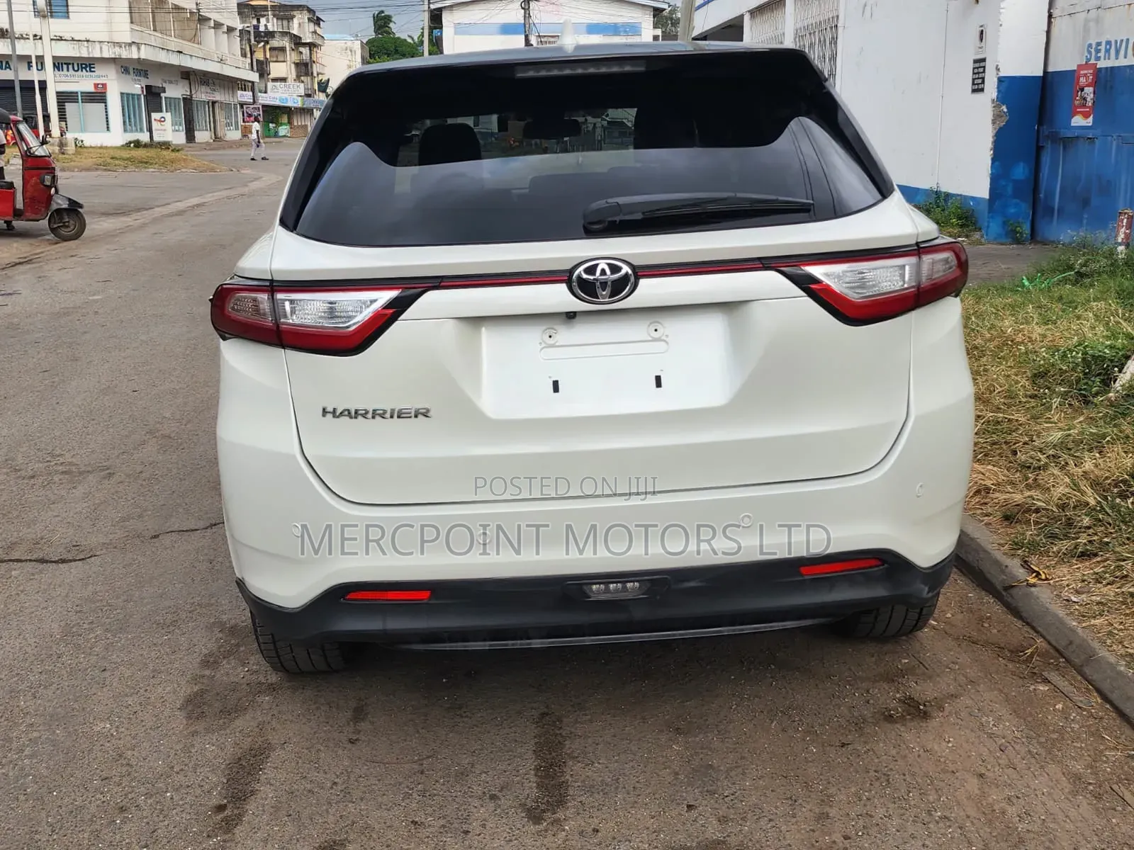 Toyota Harrier 2.0 2020 White