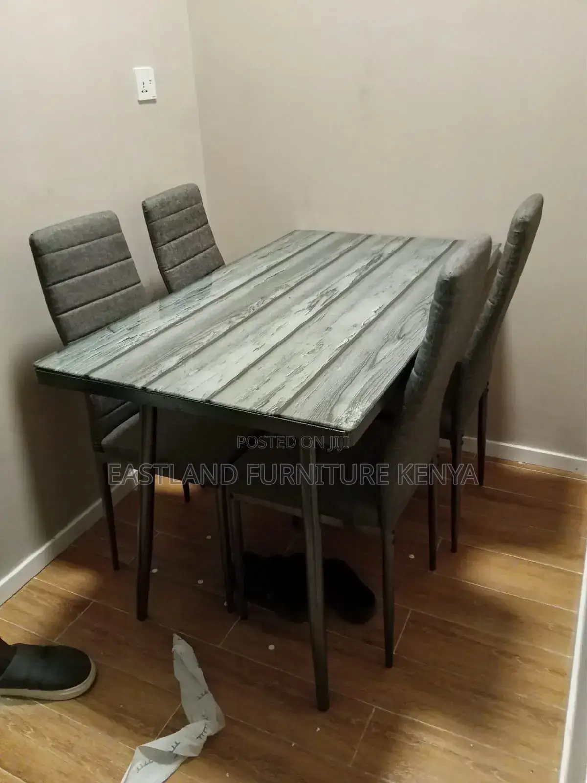 Modern Dining Table With 4 Chairs
