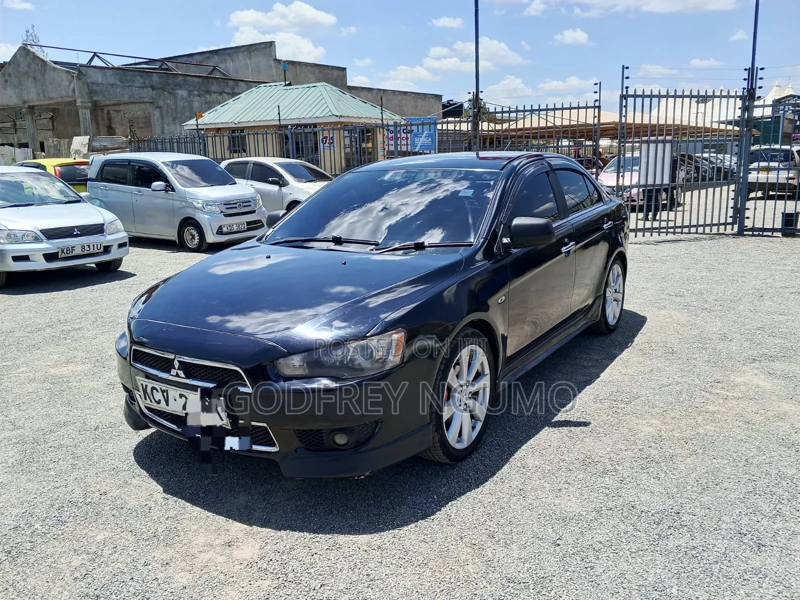 Mitsubishi Galant 2012 Black