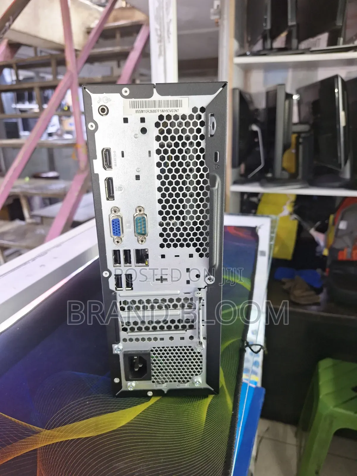 Desktop Computer Lenovo V530 8GB Intel Core i3 HDD 500GB