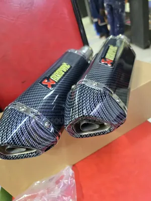 Akrapovic Sports Bike Exhaust
Carbon Fiber Motorcycle Silencer