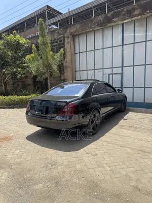 Mercedes-Benz S-Class 2007 Black