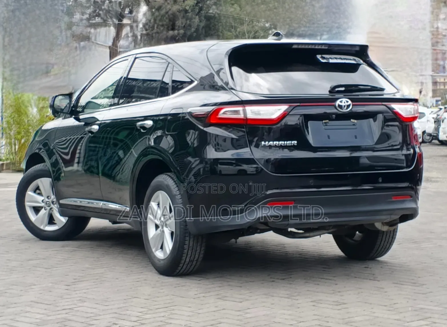 Toyota Harrier 2.0 2019 Black