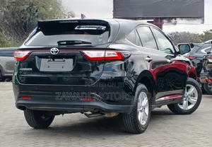 Toyota Harrier 2.0 2019 Black