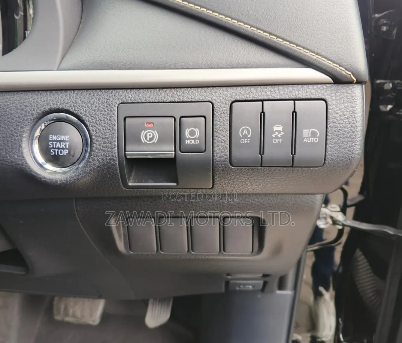 Toyota Harrier 2.0 2019 Black