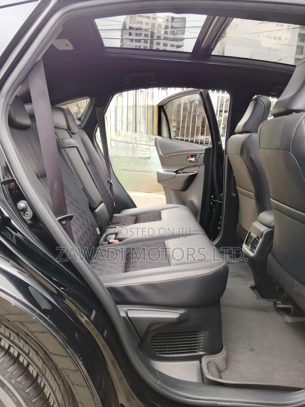 Toyota Harrier 2.0 2019 Black