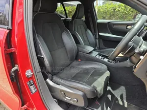 Volvo XC40 2019 Red